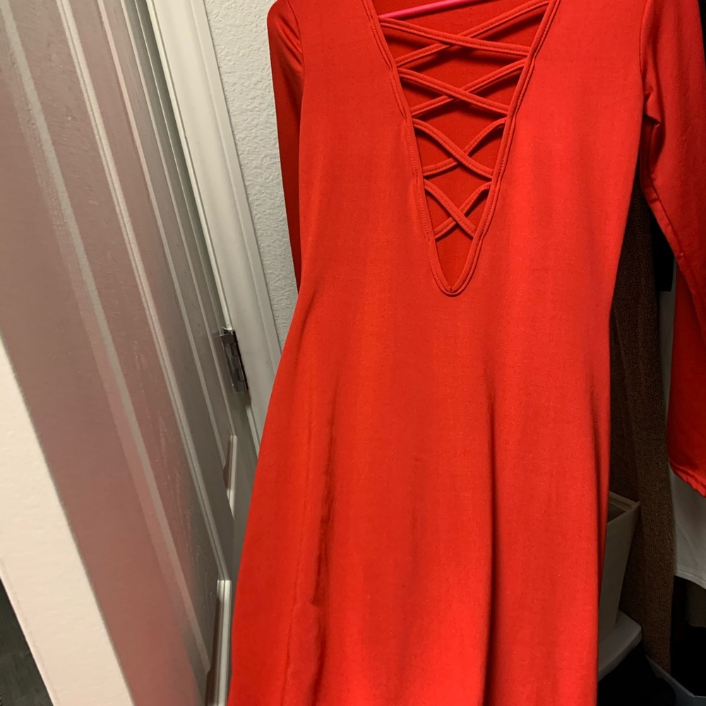 Sexy red dress!! - Picture 6 of 6